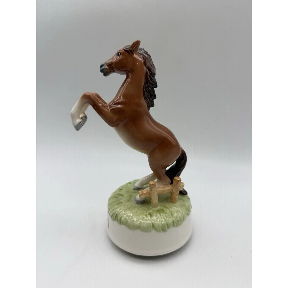 Vtg Otagiri Japan Horse Foal Porcelain Figurine Music Box Wind Up Rotating Colt
